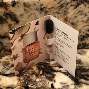 PHLUR Missing Person 2ml Sample Vial Spray Card